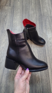 150457 Женские кожаные ботинки Topas™ оптом от производителя 150457