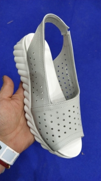 148081 Женские кожаные босоножки Topas™ оптом от производителя обуви