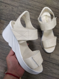 144902 Женские кожаные босоножки Topas™ оптом от производителя обуви