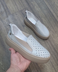 154934 жіночі шкіряні кросівки Topas™ від виробника взуття