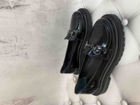 153952 жіночі шкіряні кросівки Topas™ від виробника взуття 153952