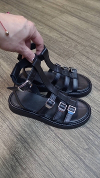 152317 жіночі шкіряні кросівки Topas™ від виробника взуття