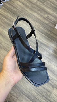 155781 Женские кожаные босоножки Topas™ оптом от производителя обуви