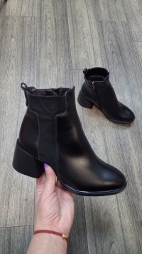 150456 Женские кожаные ботинки Topas™ оптом от производителя